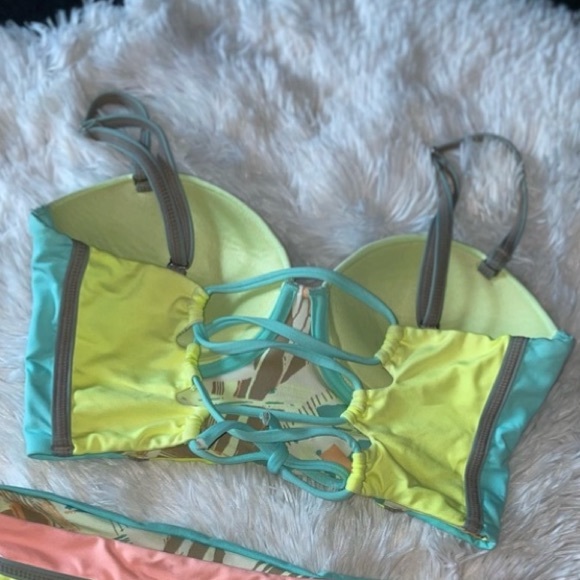 Maaji Lime Cubism Underwire Bustier Bikini molded cup lace up Top size small - Picture 6 of 10